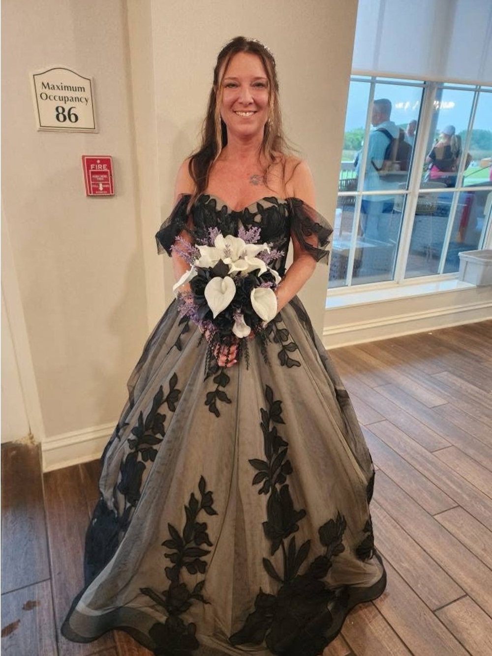 Elegant Off-Shoulder Gray Wedding Dress with Black Floral Appliqué